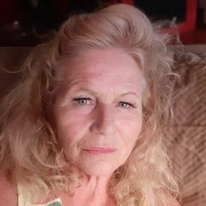 Meet your Posher, Jan